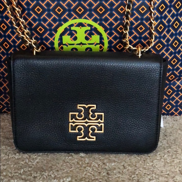 Tory Burch Handbags - Tory Burch Britten Adjustable Shoulder Bag Purse
